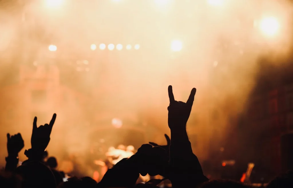 S'habiller style rock après 50 ans : guide complet 2026